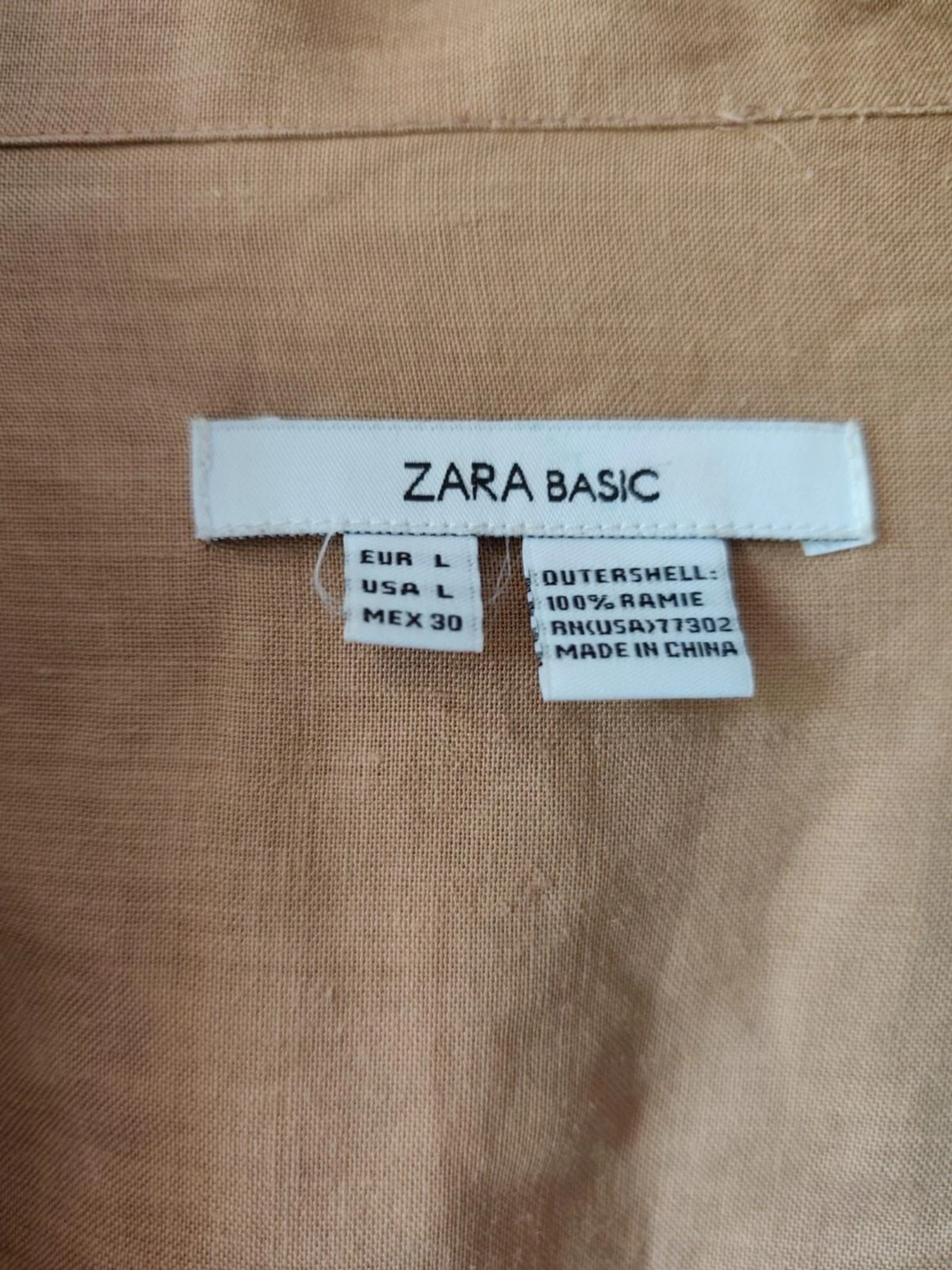 Zara Basic gabardina larga safari ramio beige talla L – photo 3
